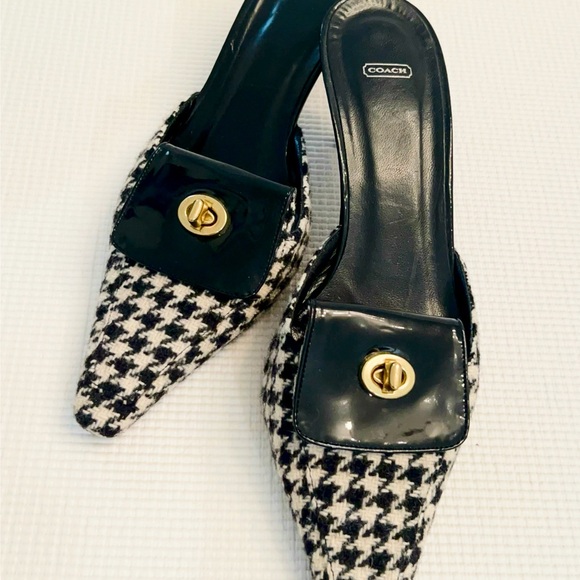COACH-Houndstooth classic blk & wht kitten heels - Picture 2 of 9